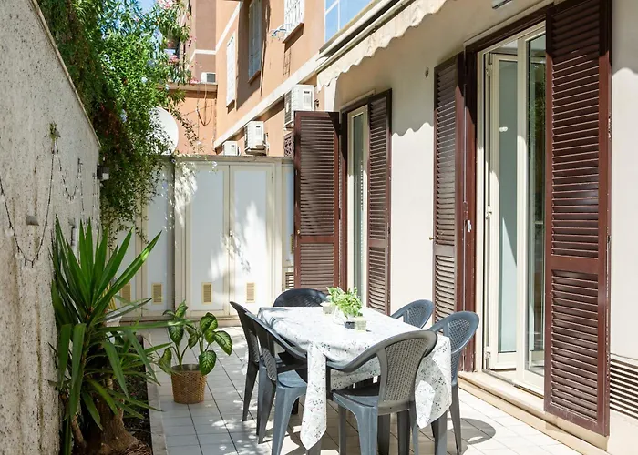 Green Apartmente S Camillo - 2 Bedroom Apartment With Garden And Bbq - By Holiday Homes Rome